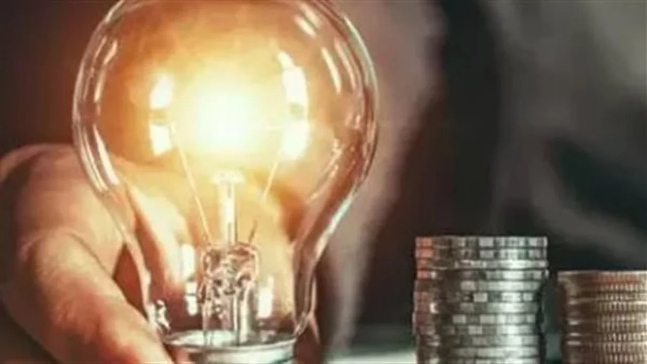 نصف الفاتورة.. استراتيجيات ذكية لتقليل استهلاك الكهرباء في منزلك شهرياً